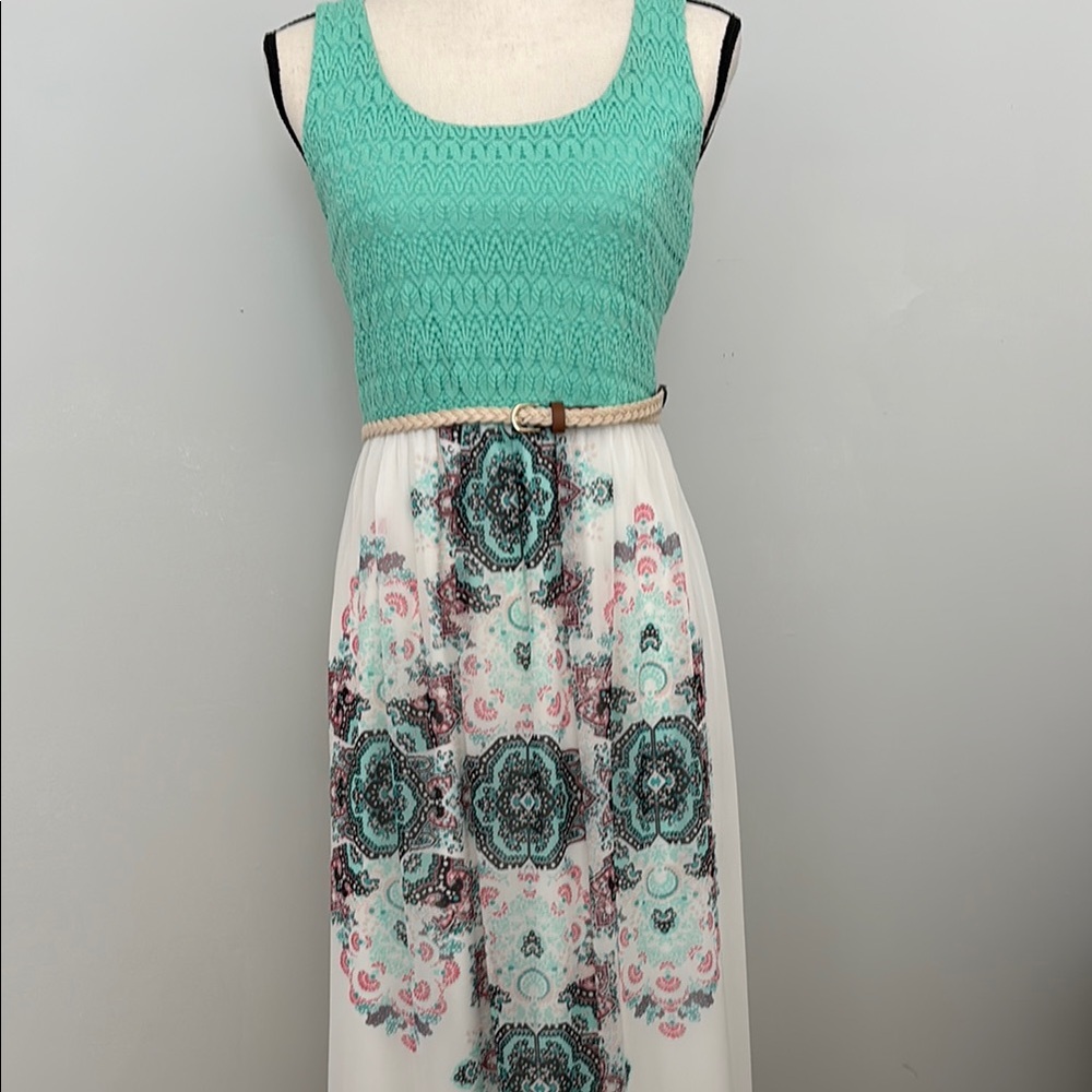 Sleeveless Teal and White Dress